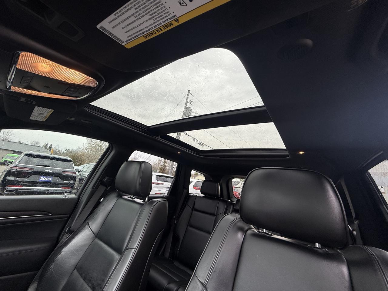 2021 Jeep Grand Cherokee OVERLAND - HIGH ALTITUDE - 1 OWNER - CLN CARFAX Photo