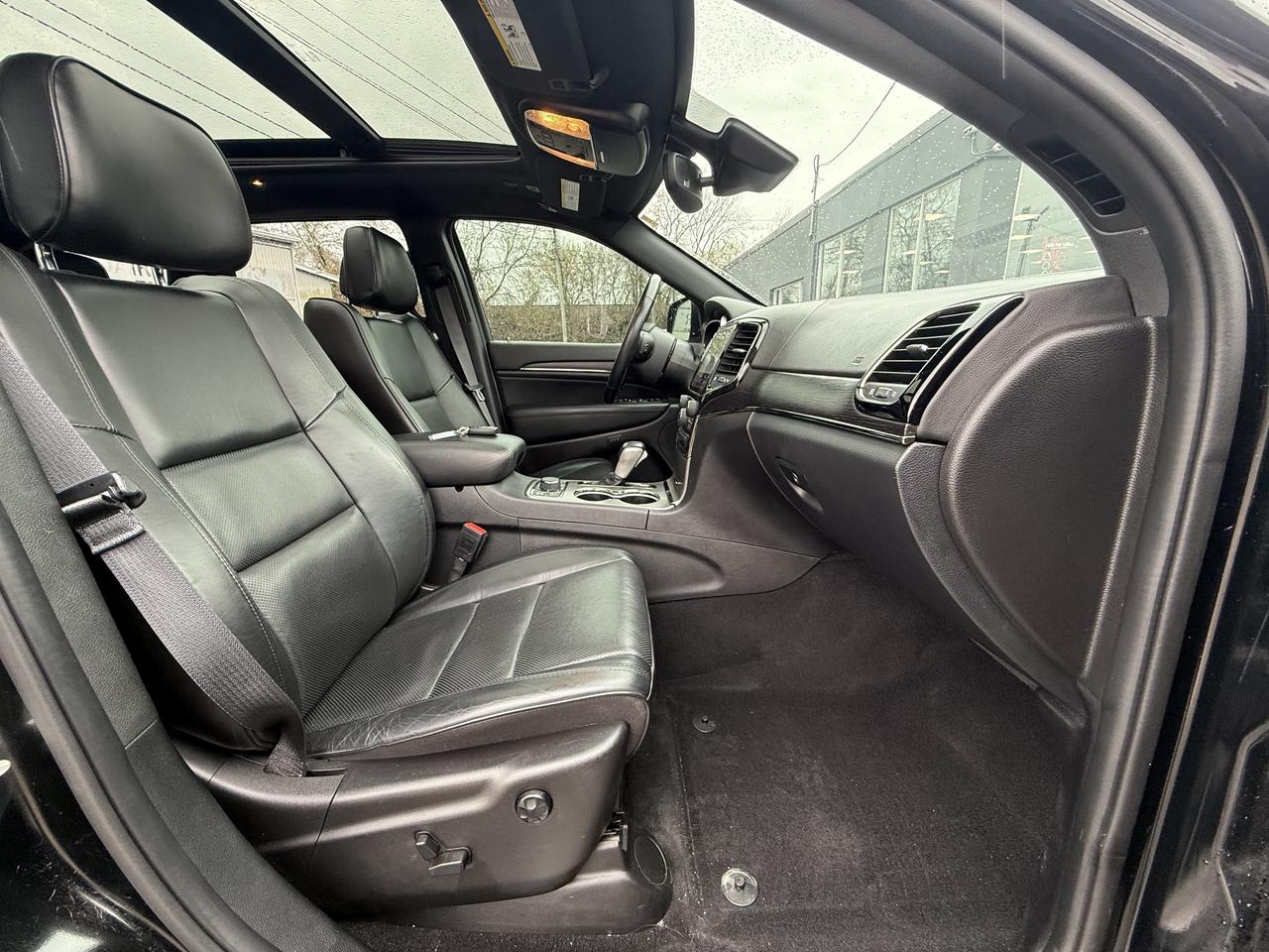 2021 Jeep Grand Cherokee OVERLAND - HIGH ALTITUDE - 1 OWNER - CLN CARFAX Photo