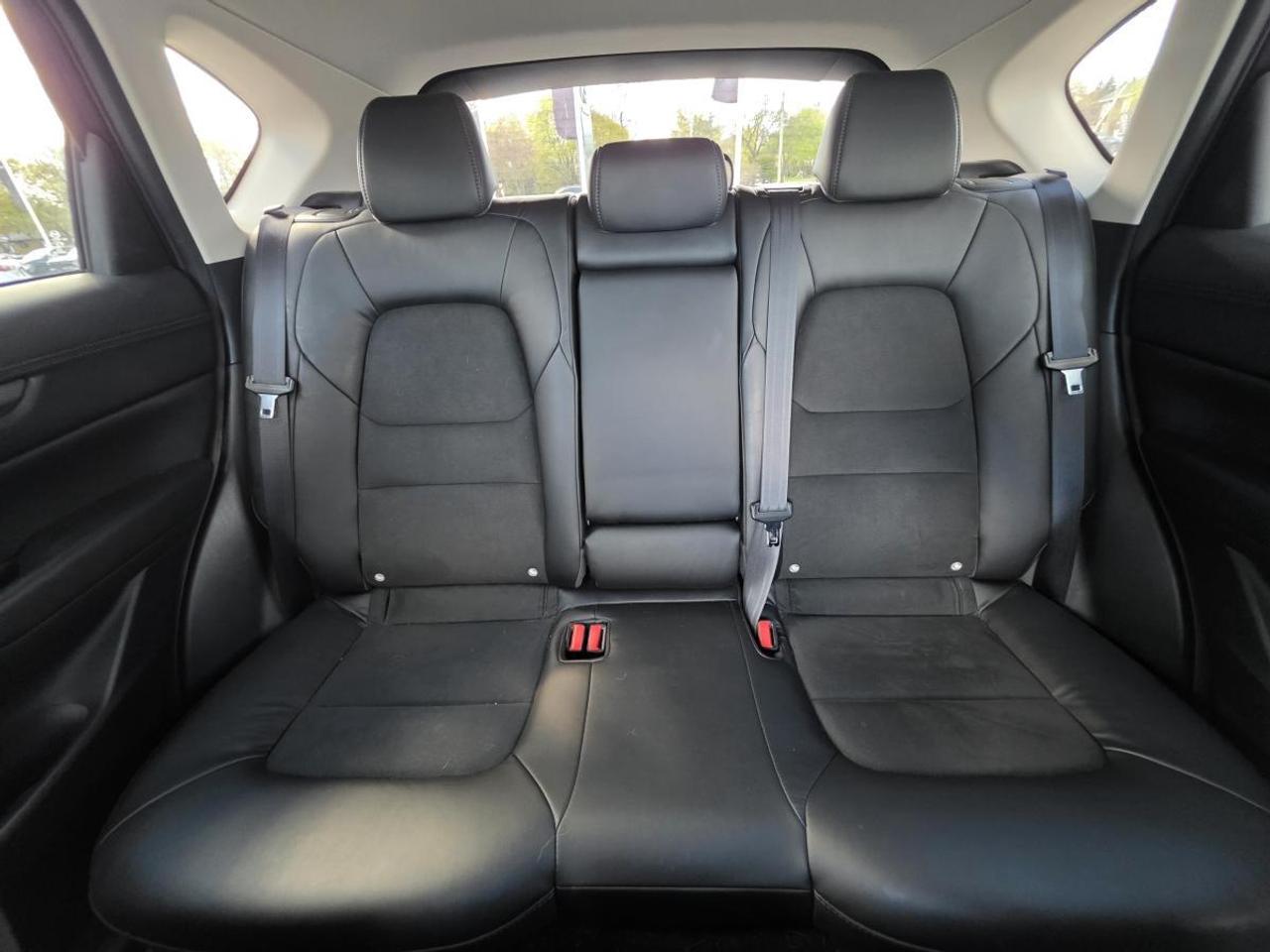 2023 Mazda CX-5 Sunroof awd low Km 1 Photo