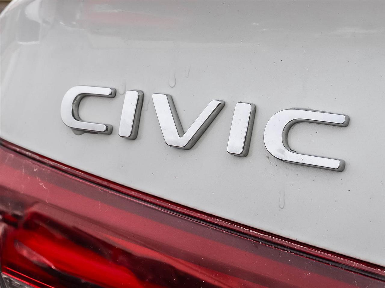 2025 Honda Civic Sedan Hybrid SPORT TOURING Photo