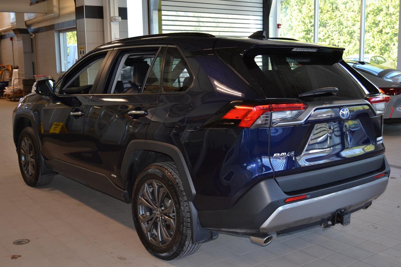 2023 Toyota RAV4 Hybrid Limited Photo