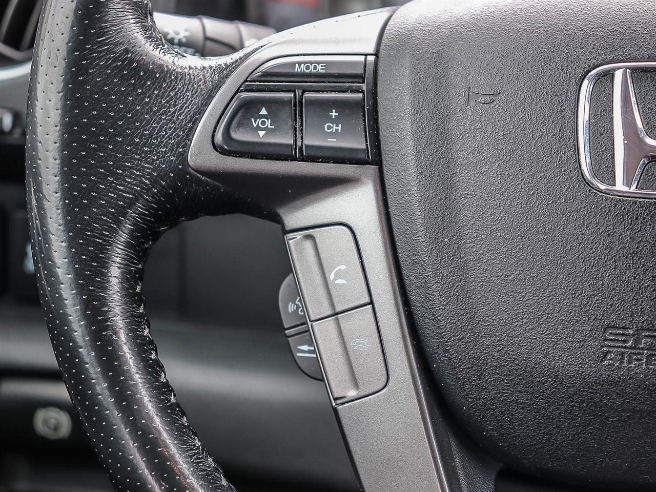 2014 Honda Pilot Touring Photo