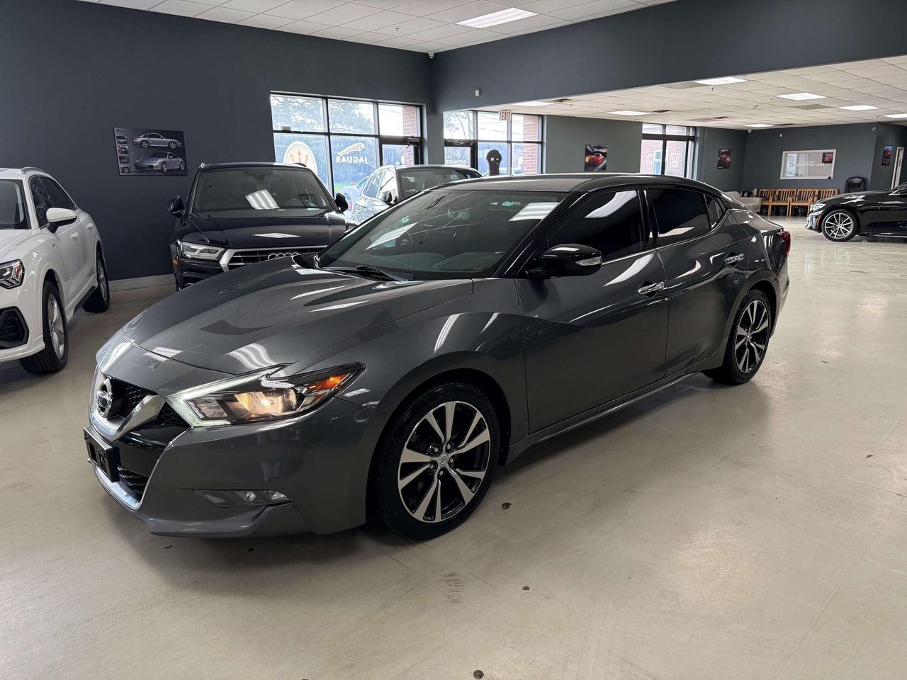 2017 Nissan Maxima SV Photo0