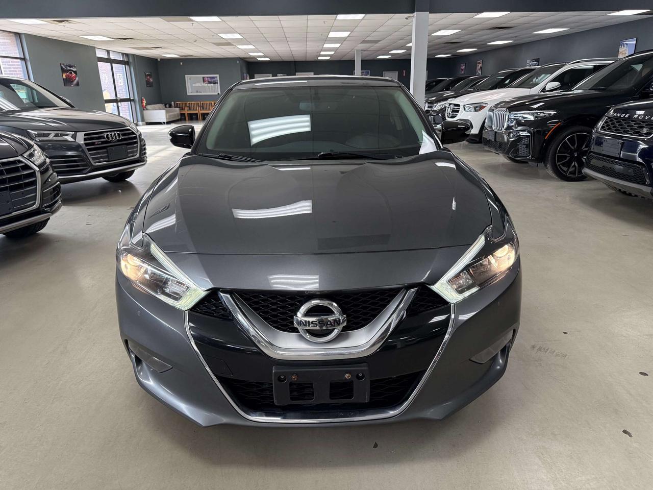 2017 Nissan Maxima SV Photo