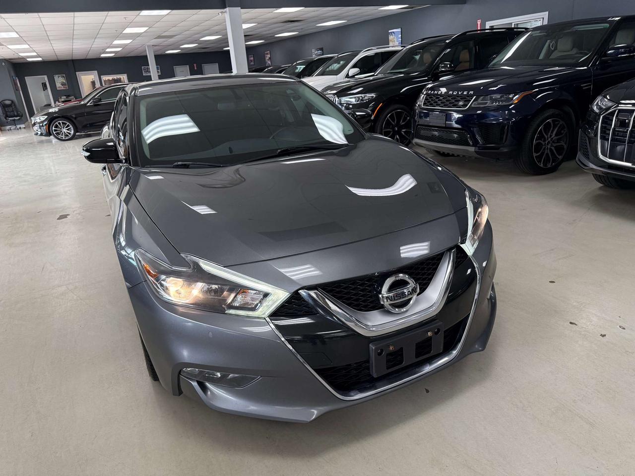 2017 Nissan Maxima SV Photo