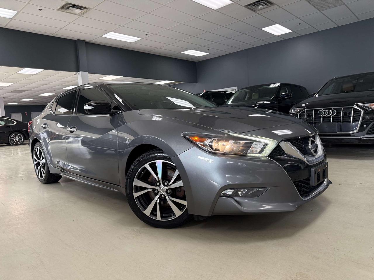 2017 Nissan Maxima SV Photo