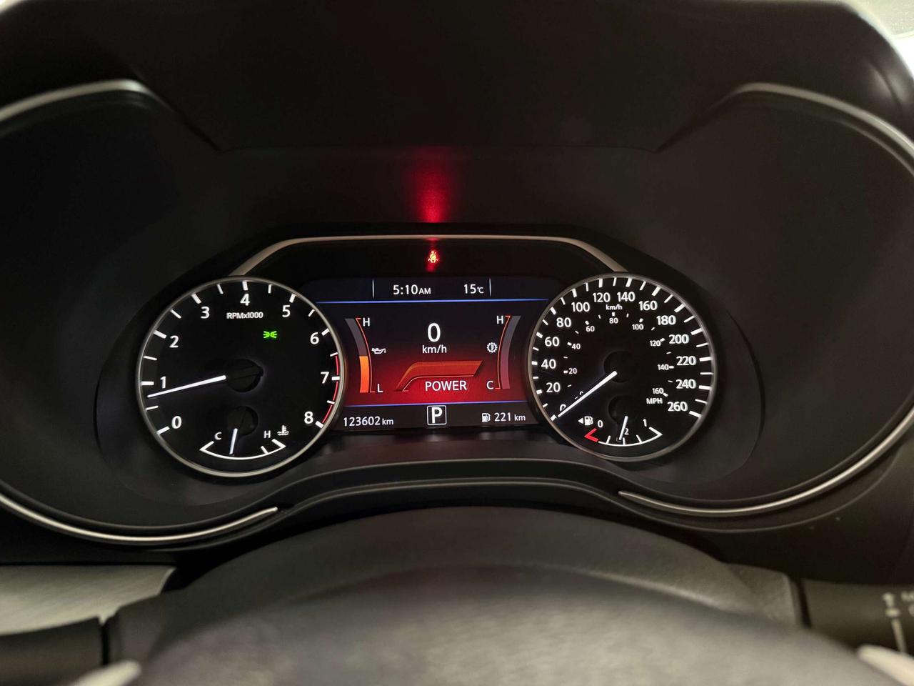 2017 Nissan Maxima SV Photo
