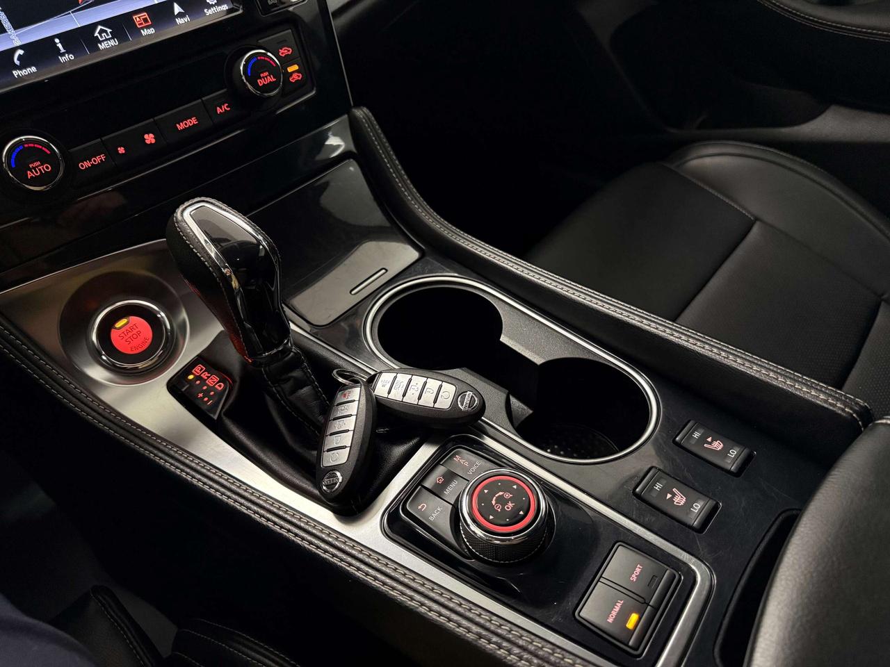 2017 Nissan Maxima SV Photo