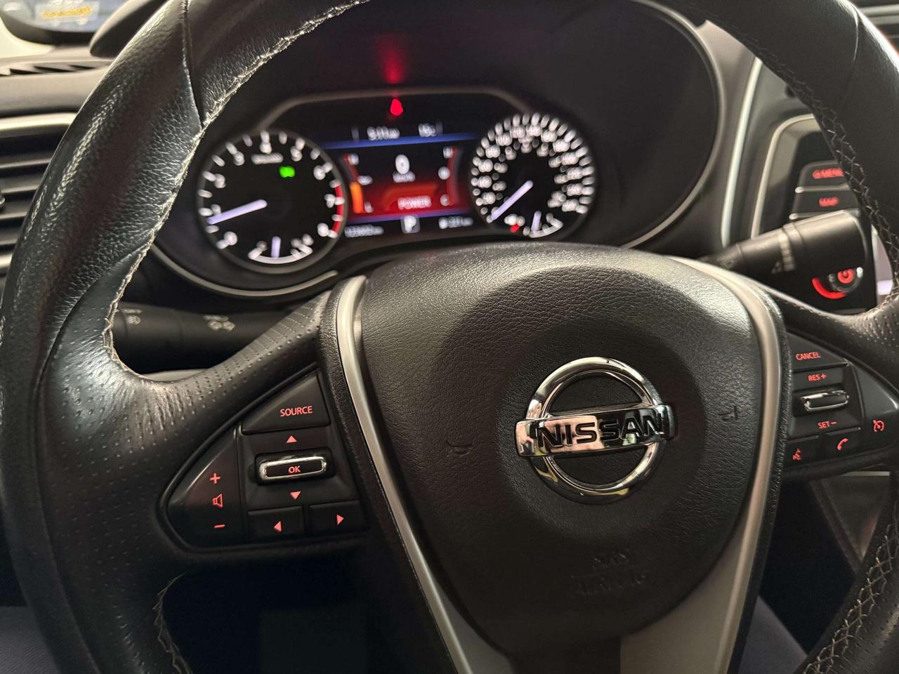 2017 Nissan Maxima SV Photo