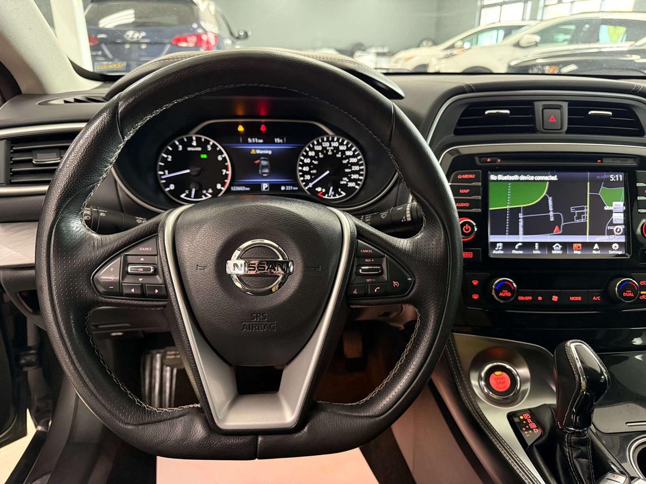 2017 Nissan Maxima SV Photo