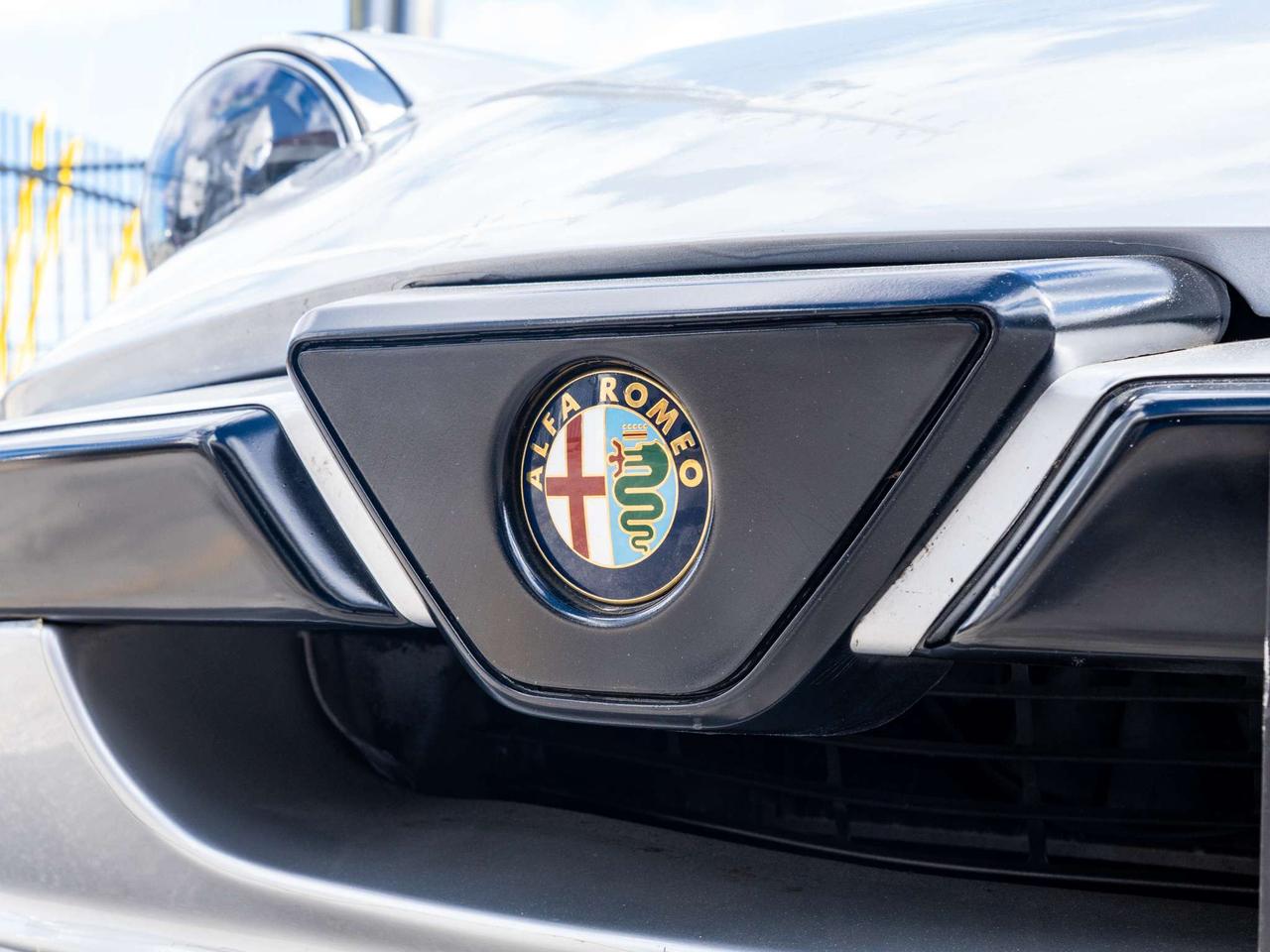 1987 Alfa Romeo Spider 2dr Coupe Quadrifoglio Photo