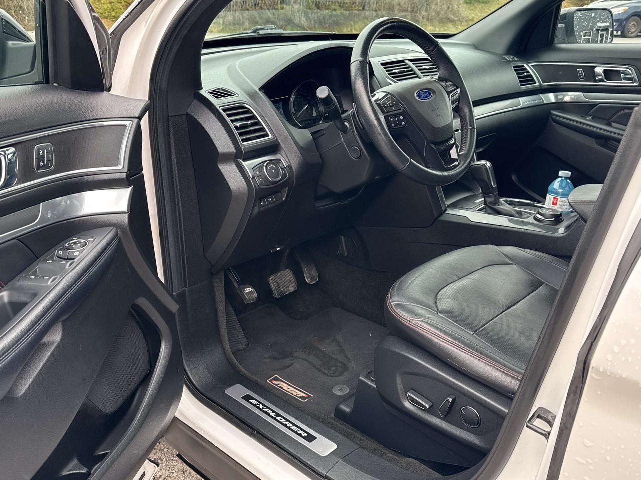2018 Ford Explorer Sport, Bluetooth, Nav Photo