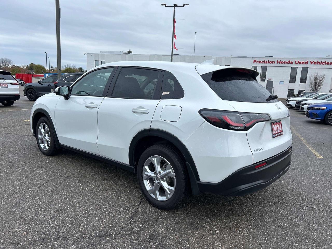 2024 Honda HR-V LX-B Photo