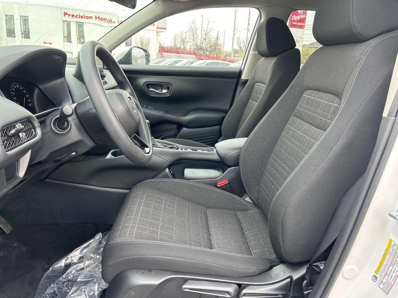 2024 Honda HR-V LX-B Photo