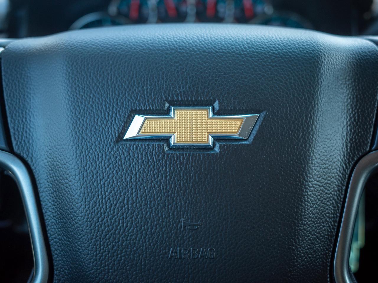 2020 Chevrolet Tahoe LS- 5.3L V8   3 Rows of Seats Photo