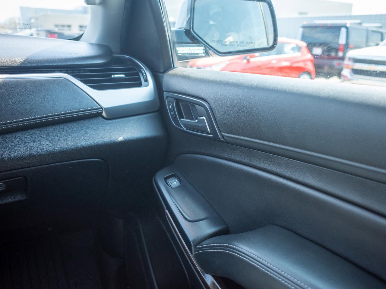 2020 Chevrolet Tahoe LS- 5.3L V8   3 Rows of Seats Photo