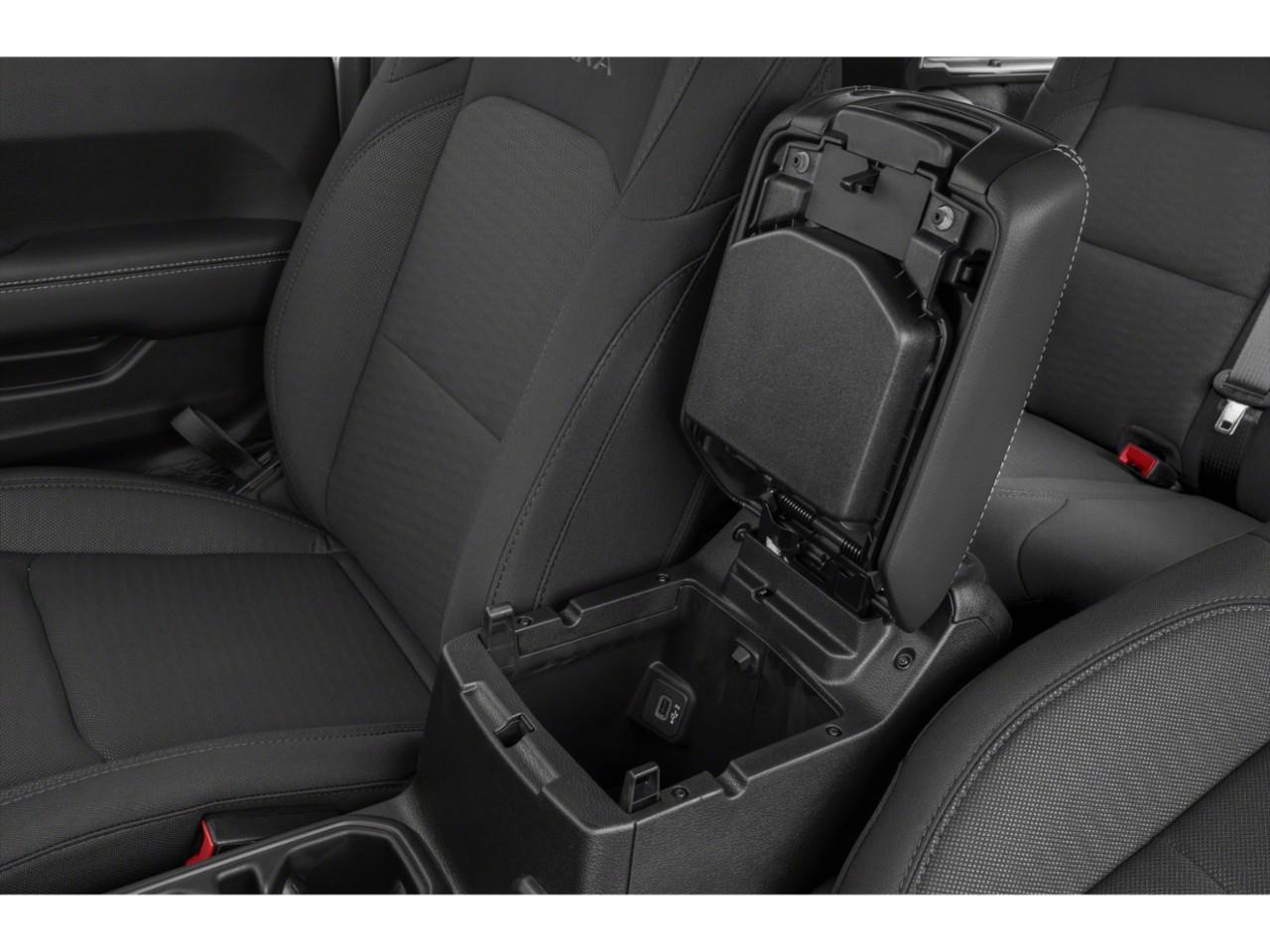 2019 Jeep WRANGLER UNLIMITED Sahara Photo