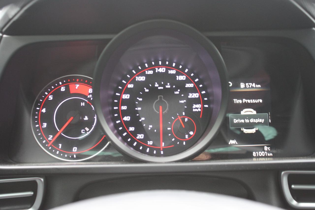 2023 Hyundai Elantra Preferred IVT Photo