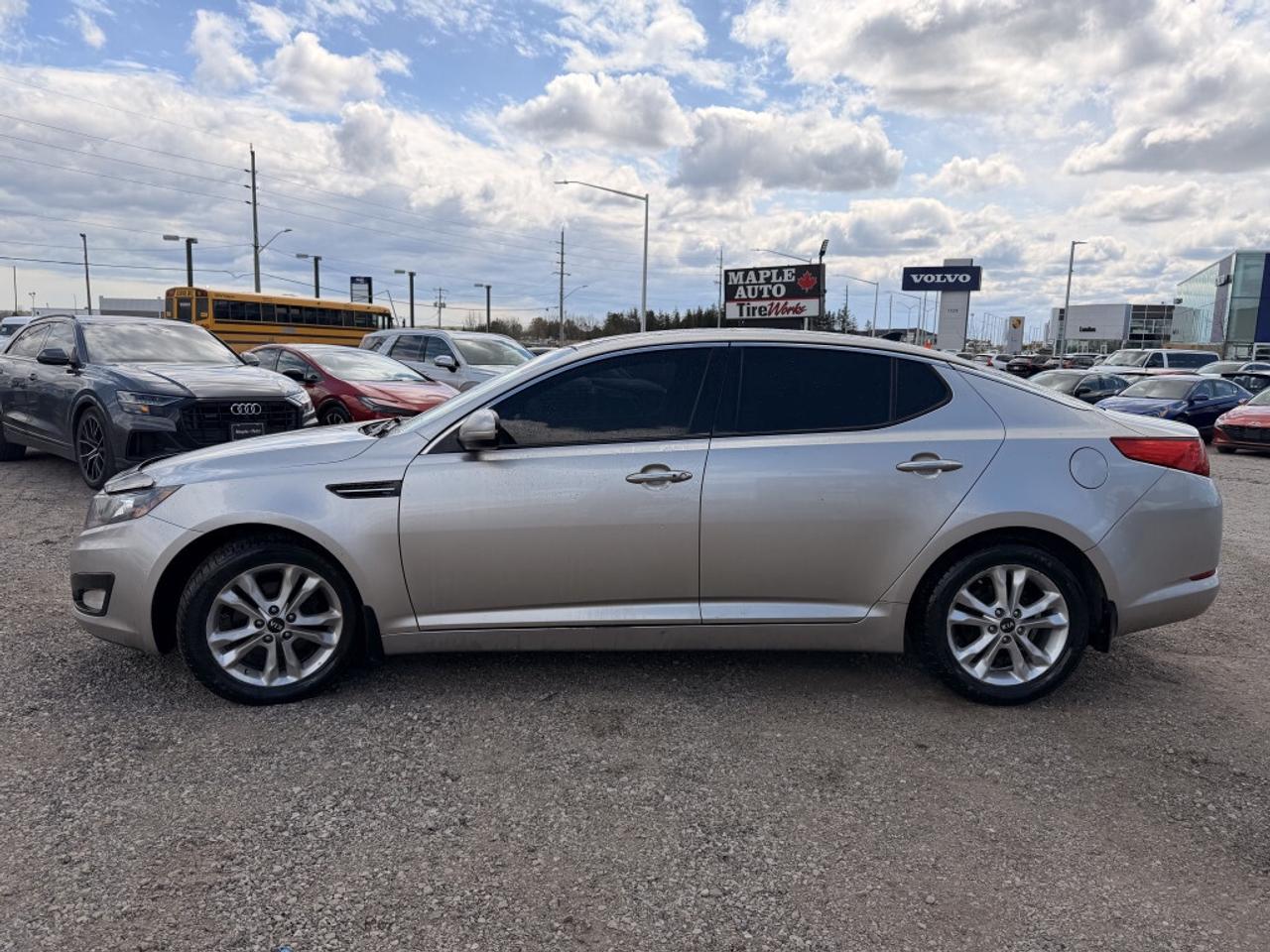 2012 Kia Optima EX   LEATHER   SUNROOF   CAMERA   HTD SEATS Photo