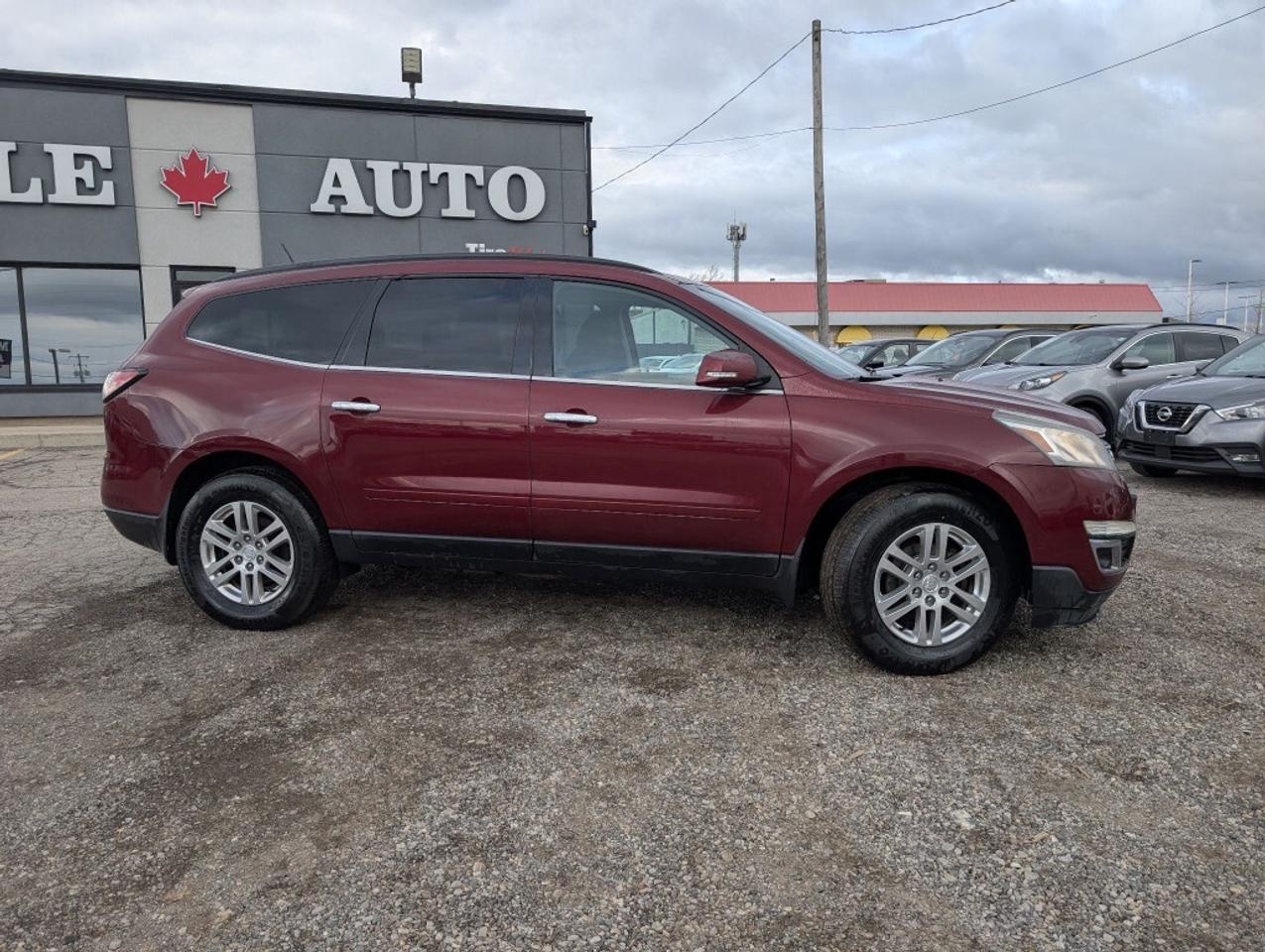 2016 Chevrolet Traverse 1LT AWD   NAV   SUNROOF   CAMERA   HTD SEATS Photo