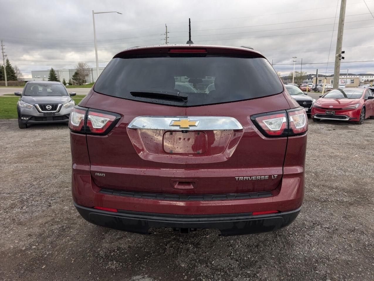 2016 Chevrolet Traverse 1LT AWD   NAV   SUNROOF   CAMERA   HTD SEATS Photo
