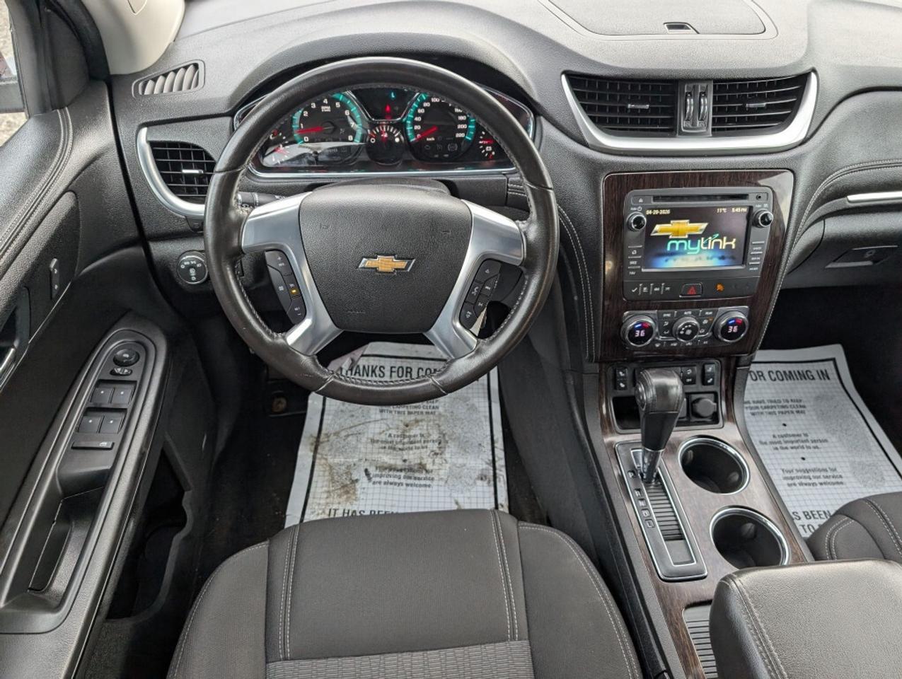 2016 Chevrolet Traverse 1LT AWD   NAV   SUNROOF   CAMERA   HTD SEATS Photo