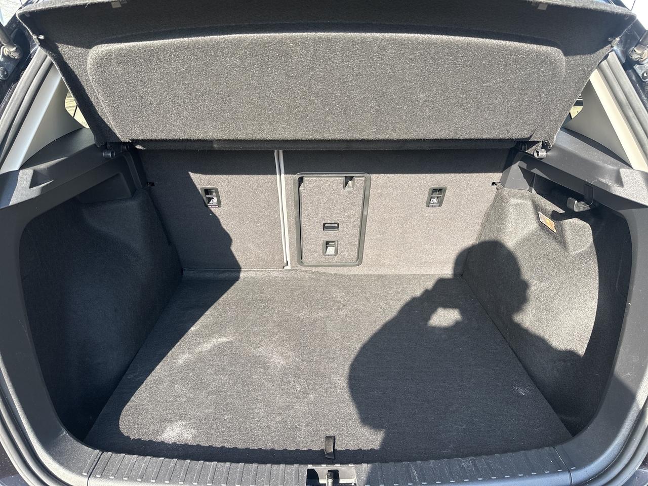 2022 Volkswagen Taos Comfortline 4Motion Photo