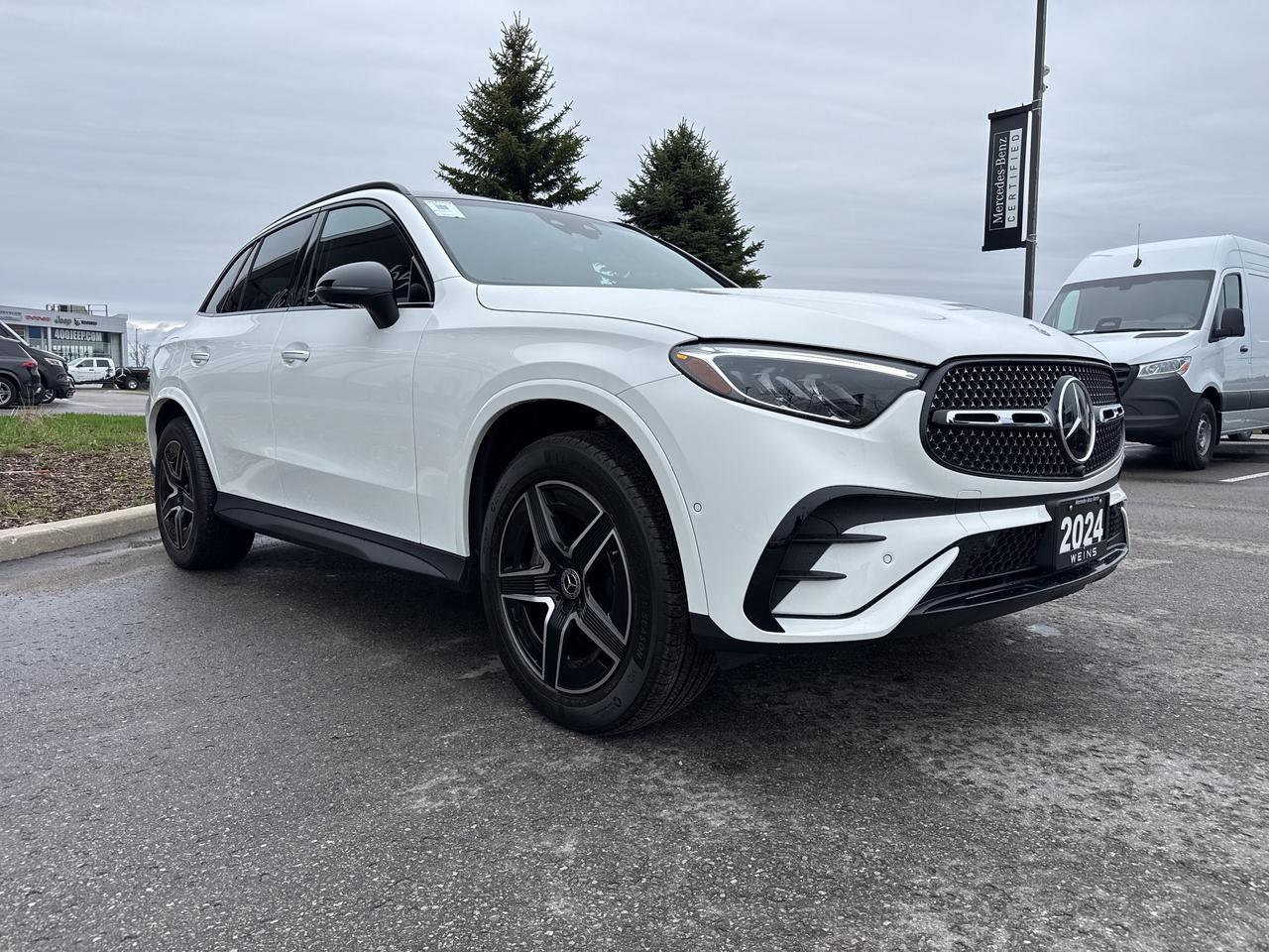 2024 Mercedes-Benz GLC GLC 300 4MATIC SUV Photo3