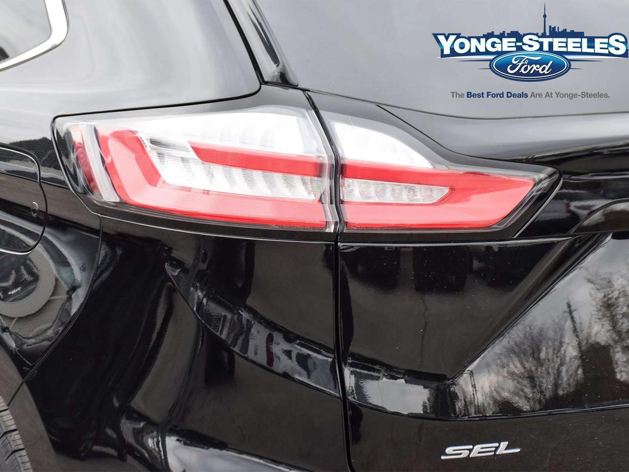 2022 Ford Edge SEL -201A PKG - LEATHER - PANORAMIC SUNROOF Photo