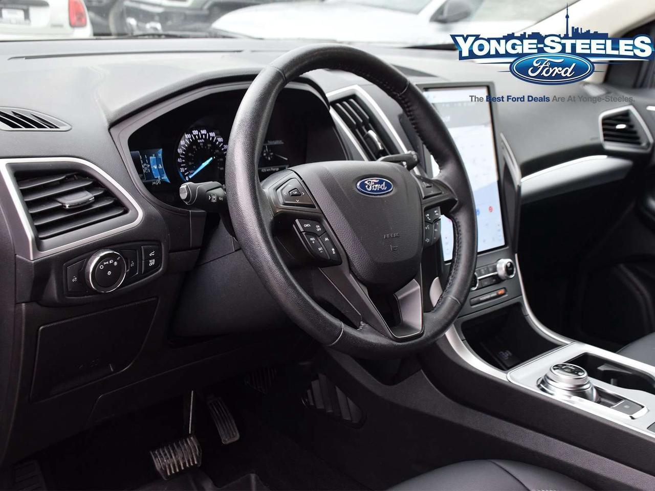 2022 Ford Edge SEL -201A PKG - LEATHER - PANORAMIC SUNROOF Photo