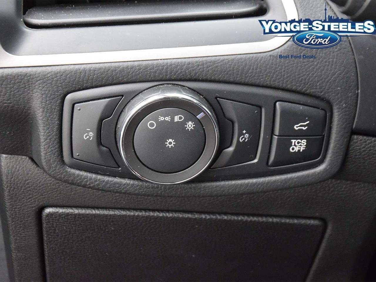 2022 Ford Edge SEL -201A PKG - LEATHER - PANORAMIC SUNROOF Photo