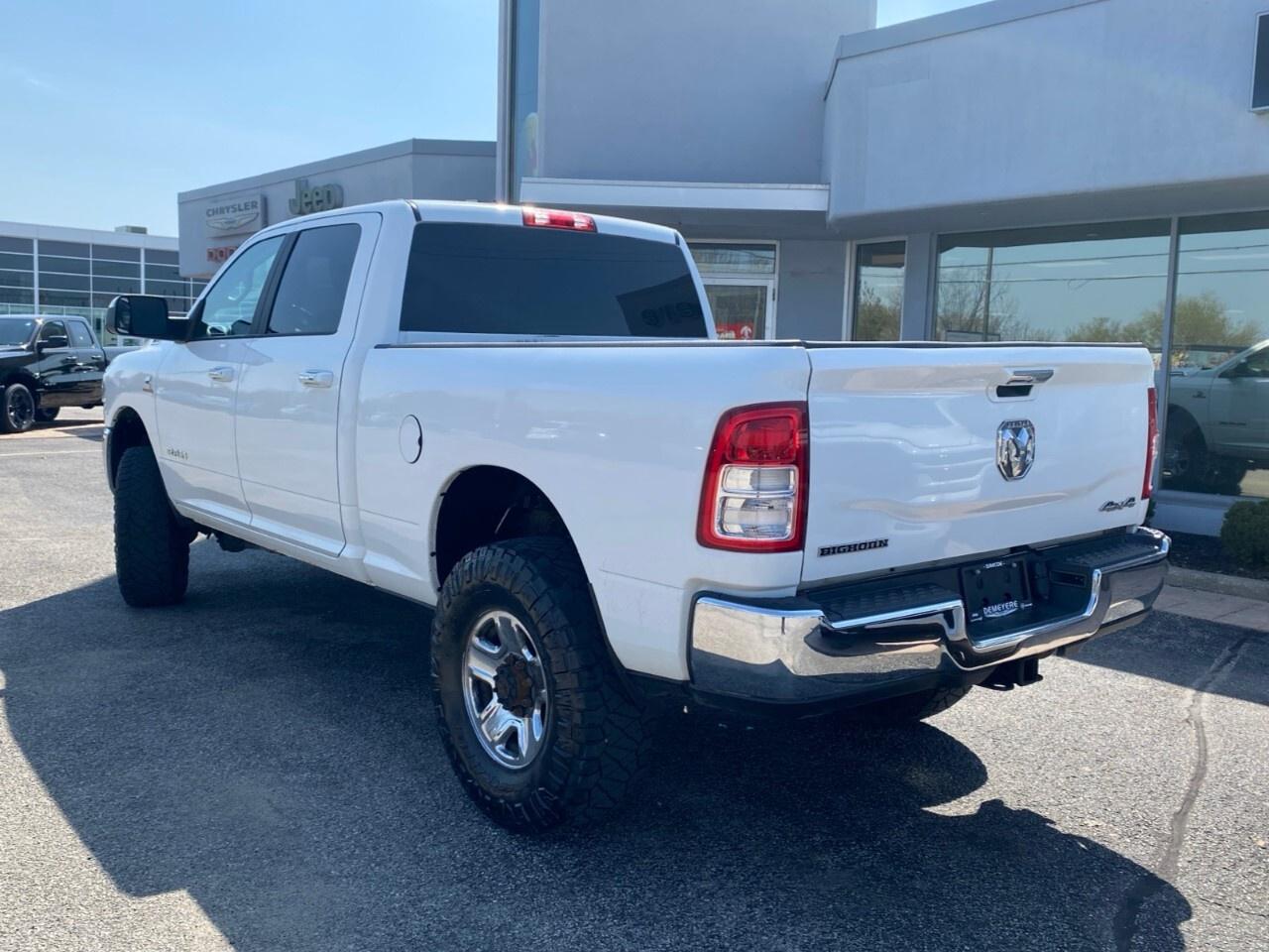 2019 RAM 3500 Big Horn 4x4 Crew Cab 6'4 Box Photo
