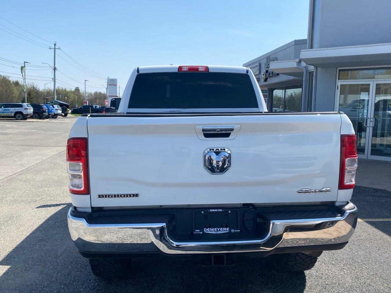 2019 RAM 3500 Big Horn 4x4 Crew Cab 6'4 Box Photo