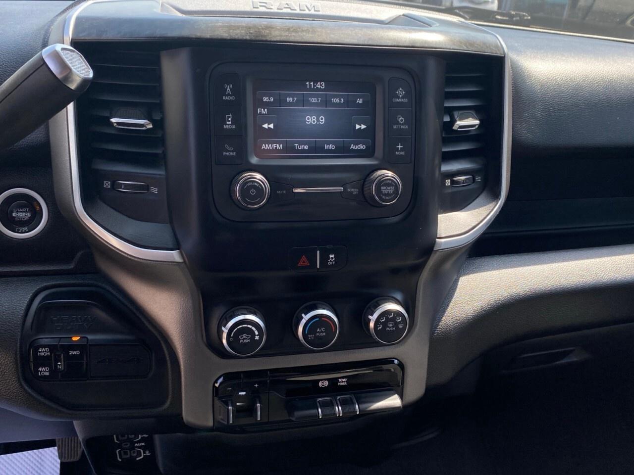 2019 RAM 3500 Big Horn 4x4 Crew Cab 6'4 Box Photo
