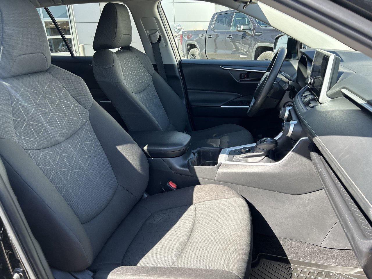 2024 Toyota RAV4 Hybrid LE Winter Tires Alloy Wheels AWD Photo
