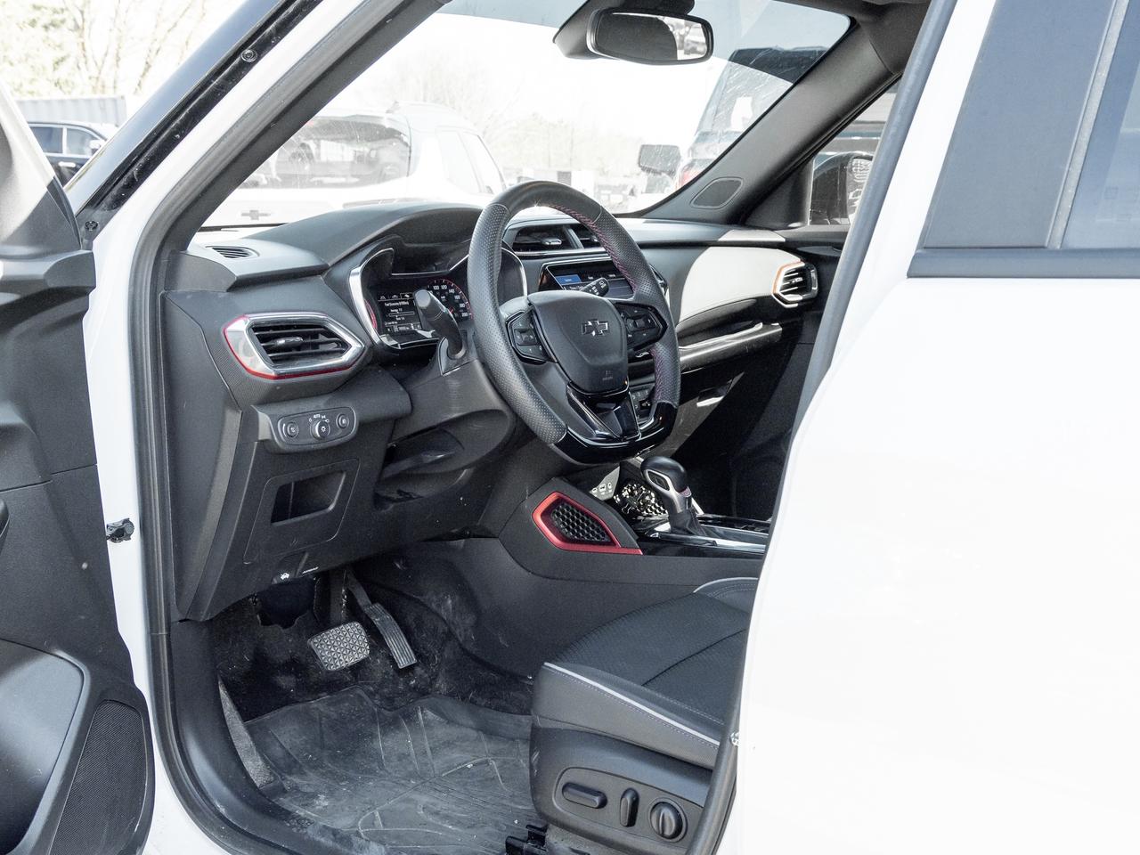 2022 Chevrolet TrailBlazer RS AWD   LOCAL TRADE   CLEAN CARFAX Photo