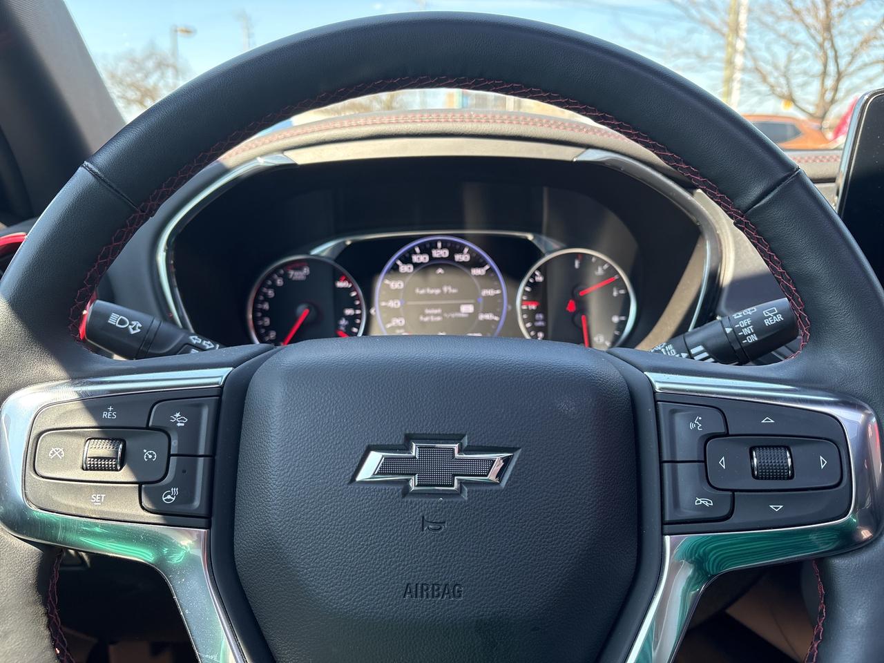 2024 Chevrolet Blazer RS 3.6L AWD   Htd +Cooled  Leather   Panoroof   Na Photo