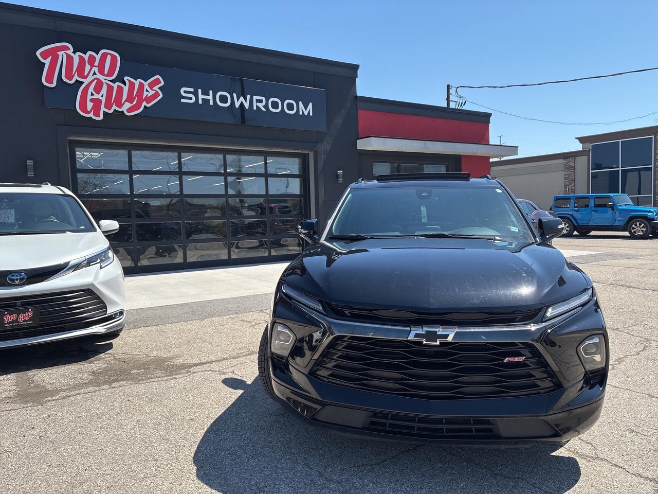 2024 Chevrolet Blazer RS 3.6L AWD   Htd +Cooled  Leather   Panoroof   Na Photo
