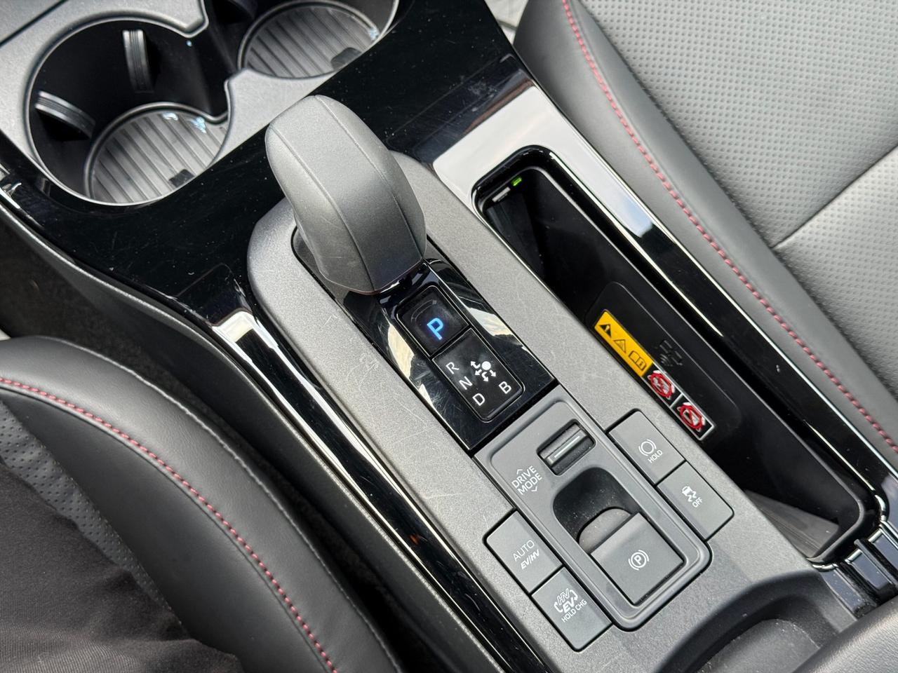 2024 Toyota Prius Prime XSE   PLUG-IN HYBRID   NO ACCIDENT Photo