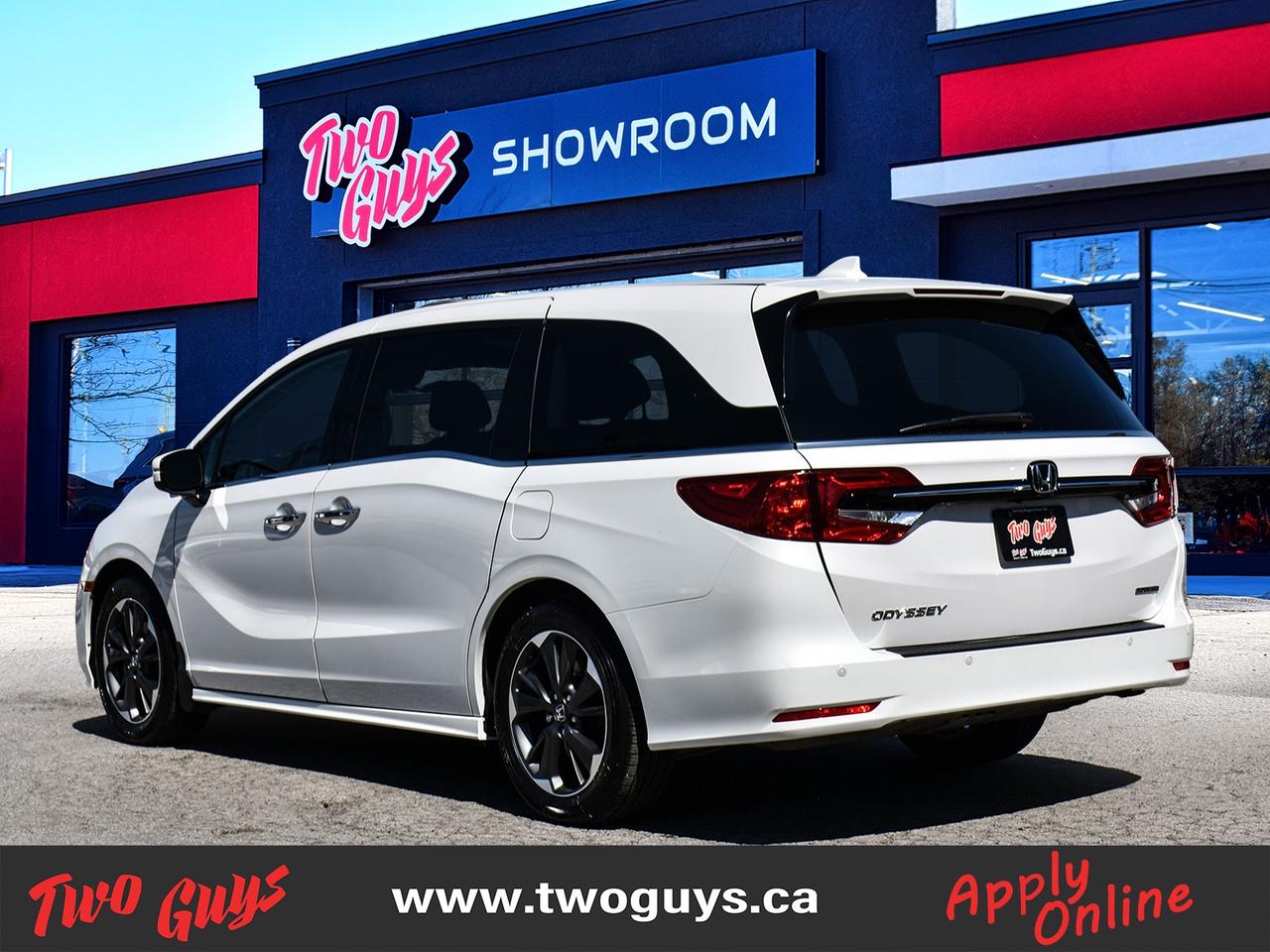2023 Honda Odyssey Touring   Htd Cooled Leather   Sunroof   DVD   Nav Photo