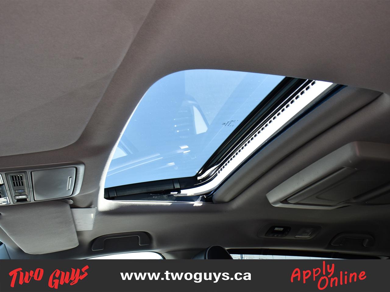 2023 Honda Odyssey Touring   Htd Cooled Leather   Sunroof   DVD   Nav Photo