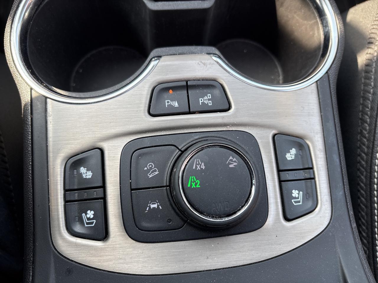 2024 GMC Terrain Denali Premium AWD   Leather   Panoroof   Nav Photo