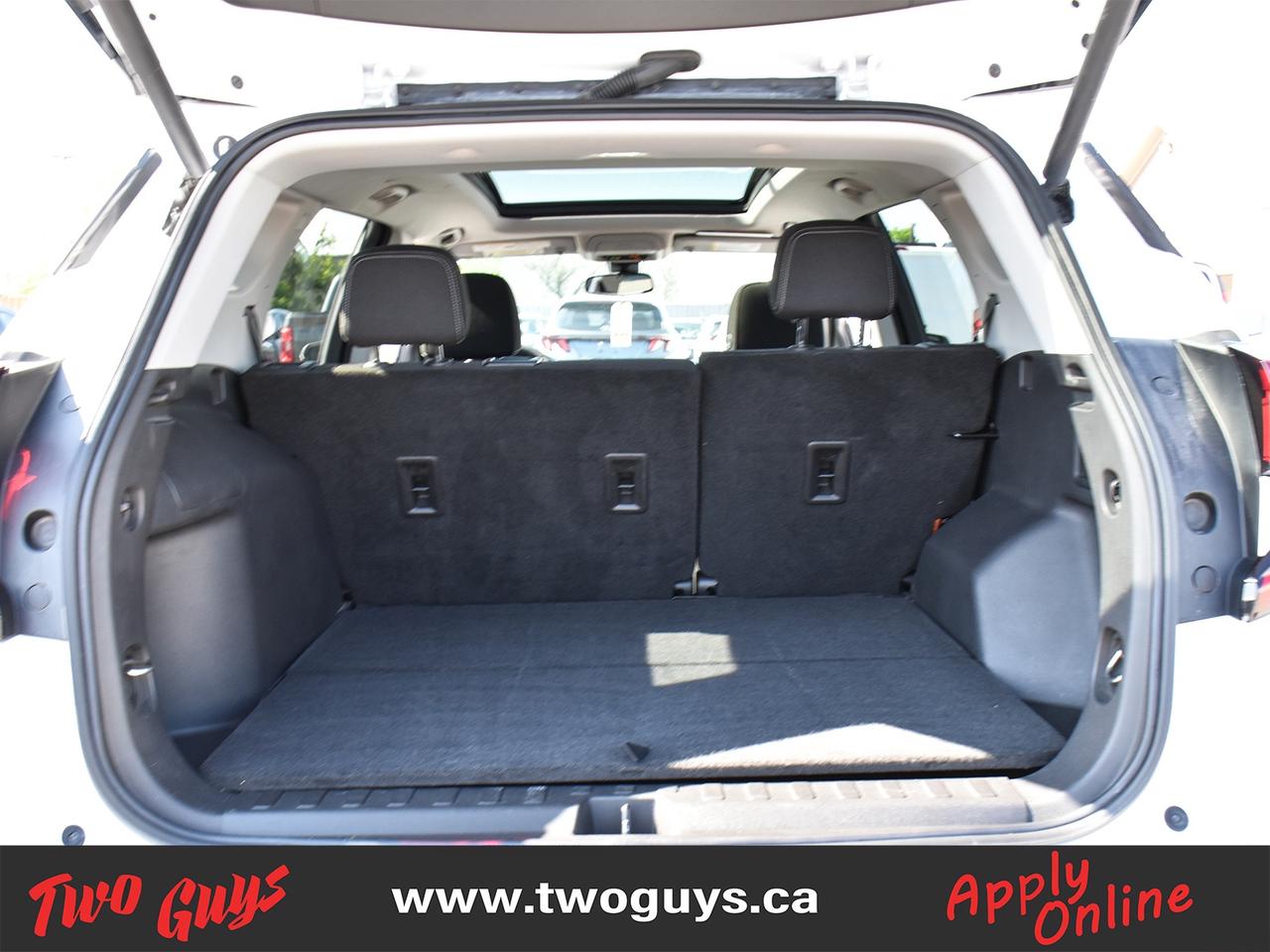 2022 GMC Terrain SLE 1.5L AWD   Panoroof   Nav   Power Hatch Photo