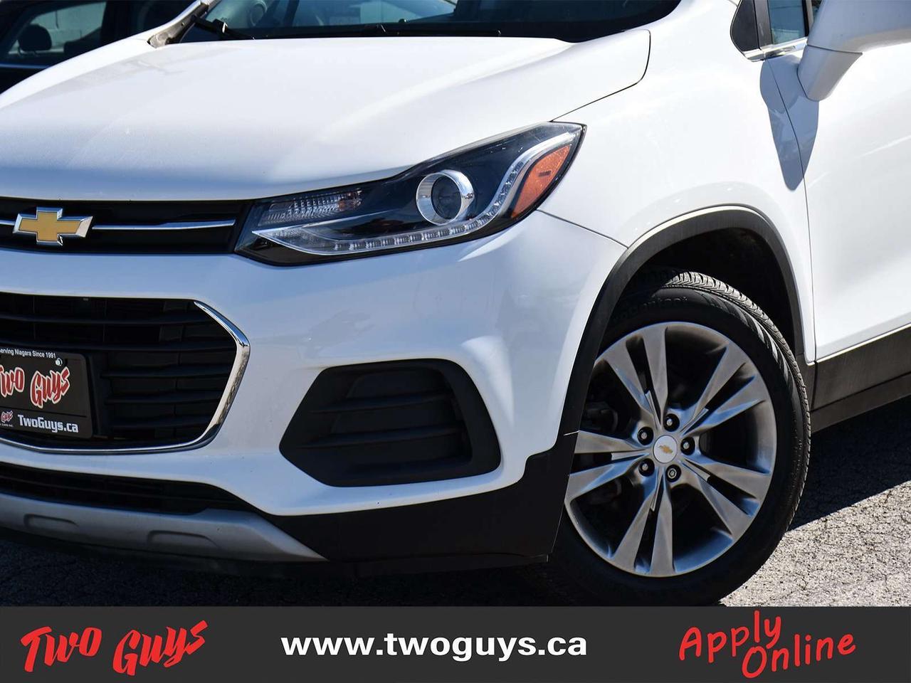 2020 Chevrolet Trax FWD 4dr LT Back Up Camera Photo