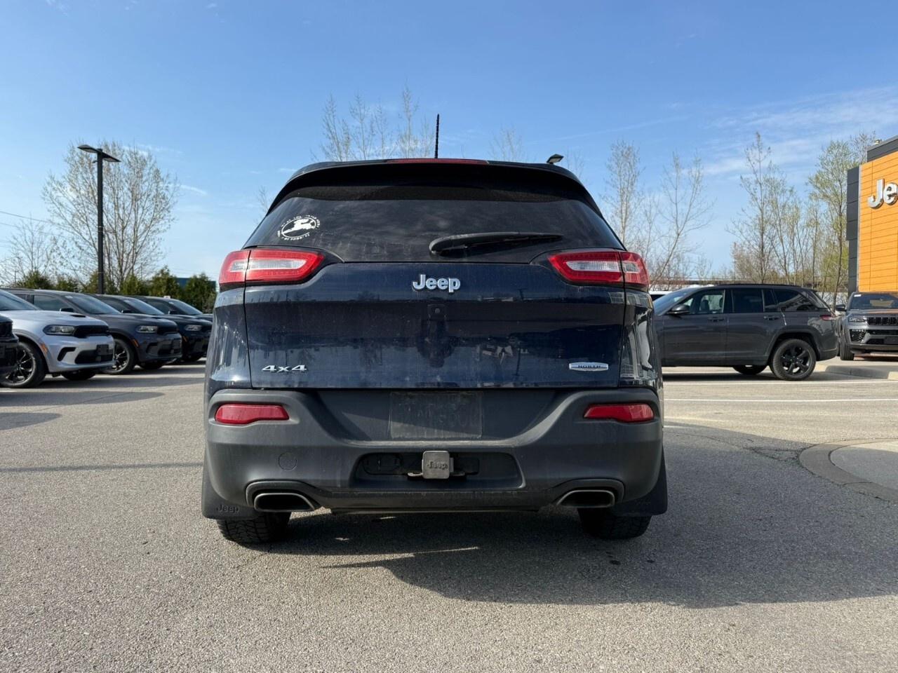 2015 Jeep Cherokee Sold As Is Photo4