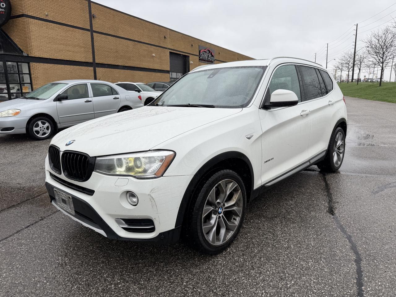 2016 BMW X3 AWD xDrive28i Heads Up Pano Roof Navigation Photo