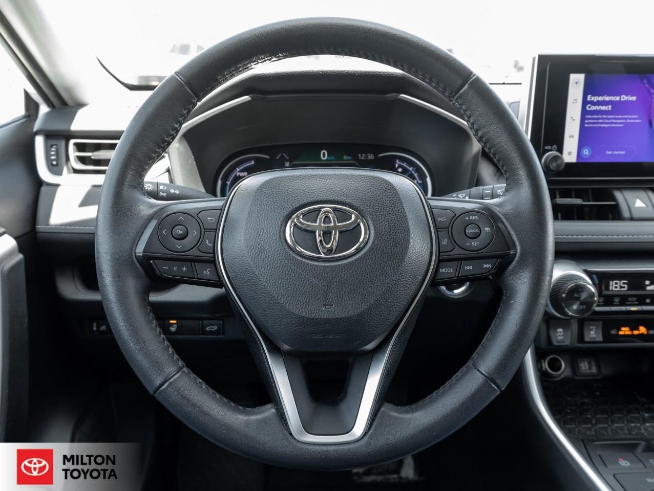 2023 Toyota RAV4 Hybrid SUNROOF BLIND SPOT POWER SEAT PUSH START ONE OWNER Photo
