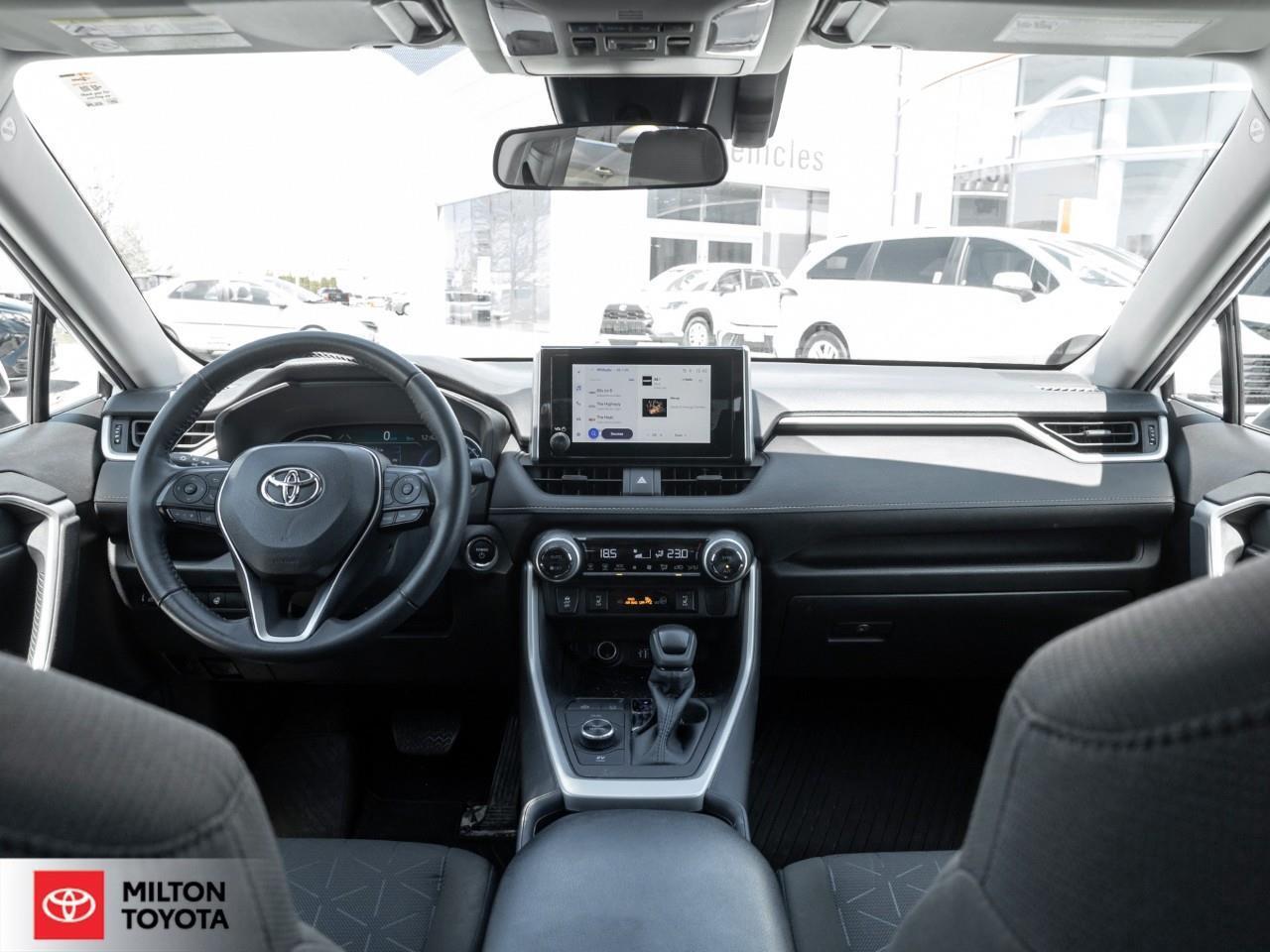 2023 Toyota RAV4 Hybrid SUNROOF BLIND SPOT POWER SEAT PUSH START ONE OWNER Photo