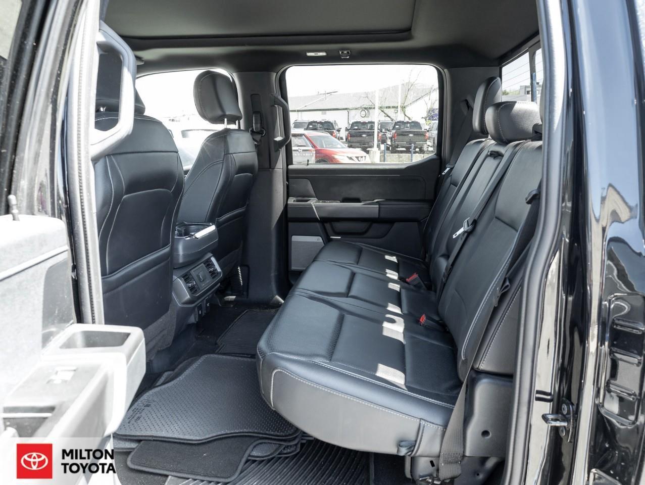 2024 Ford F-150 HYBRID POWERBOOST TWIN PANEL SUNROOF BLACK APPEARE Photo