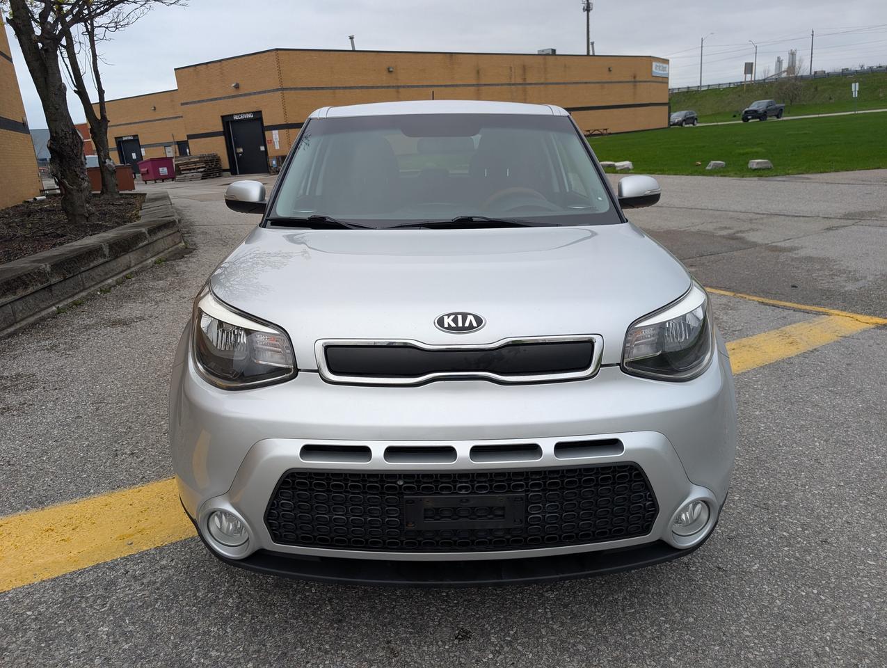 2014 Kia Soul Manual Certified Only 134,000 Km fuel efficient Photo3